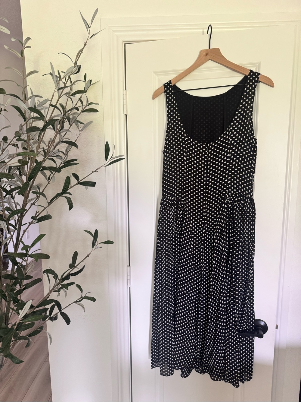 Reformation Midi Dress - Picture 11 of 12